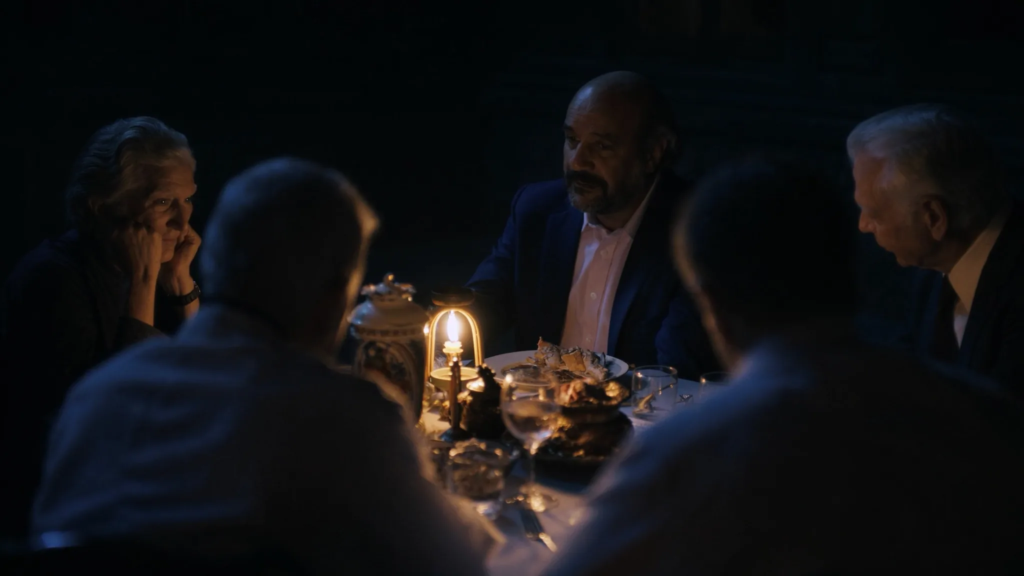 An intimate leadership dinner in a Goan villa